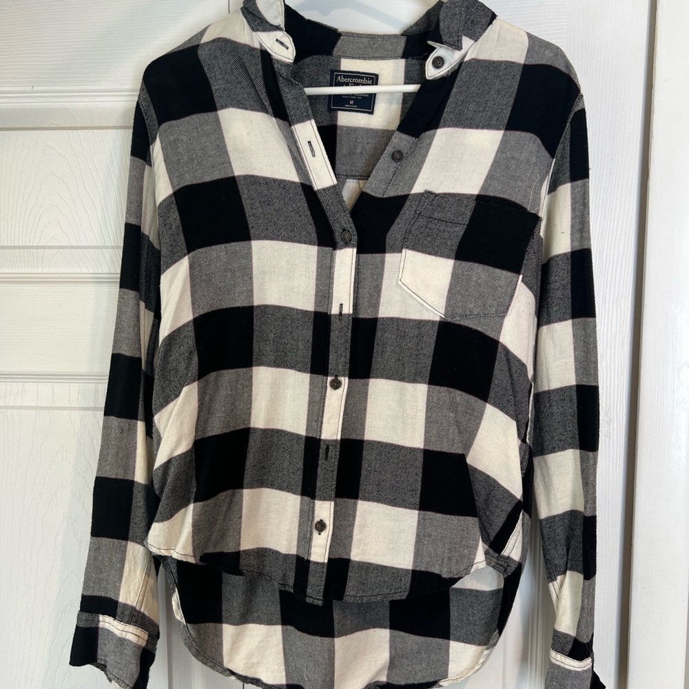 Abercrombie & Fitch Black and White Plaid Top
